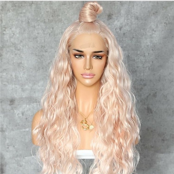 - ✨24” ROSE GOLD BEACH WAVY LACE FRONT WIG💫NWT*